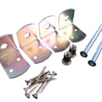 Uni beslag + patentbouten en schroeven 100 mm geel verzinkt t.b.v. betonpalen - per set